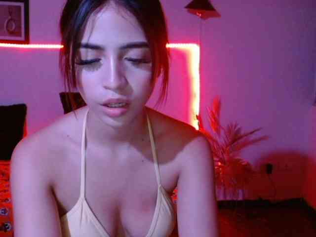 TiffanyBu webcam