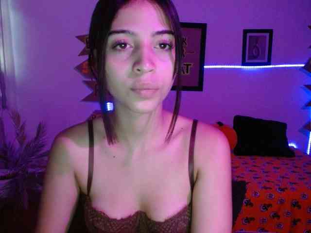 TiffanyBu webcam