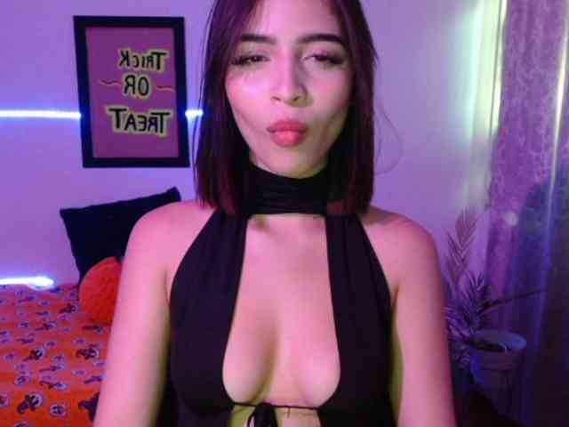 TiffanyBu webcam