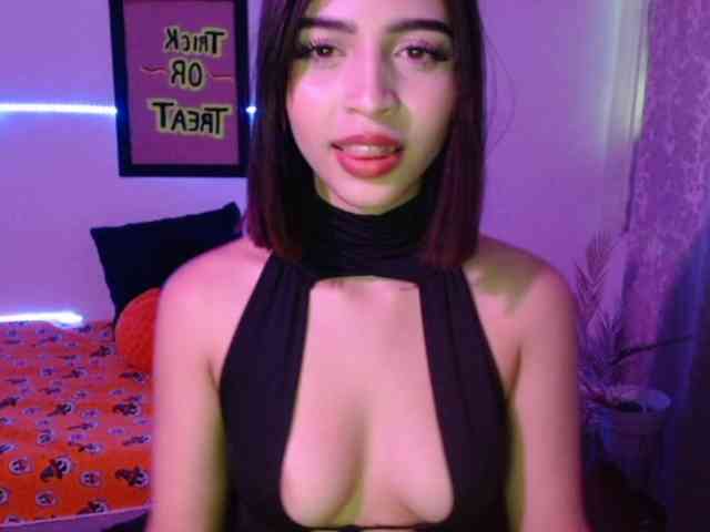 TiffanyBu webcam