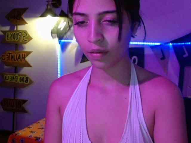 TiffanyBu webcam