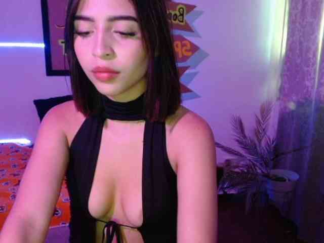 TiffanyBu webcam