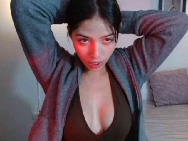 TiffanyBu webcam