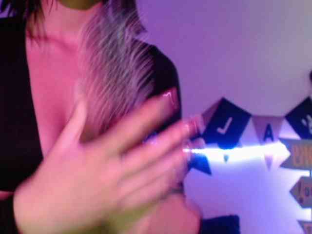 TiffanyBu webcam
