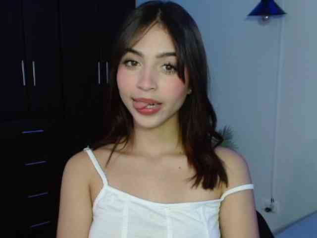 TiffanyBu webcam