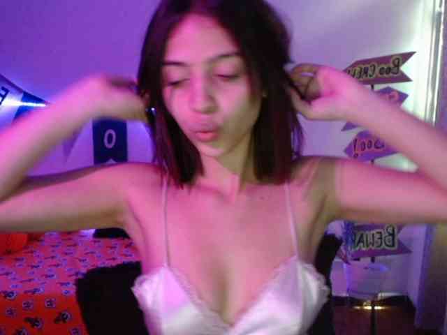 TiffanyBu webcam