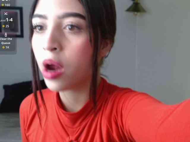 TiffanyBu webcam