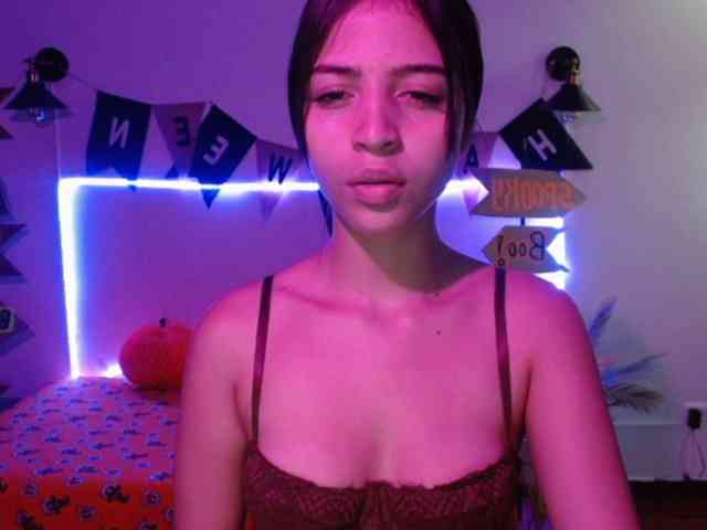 TiffanyBu webcam
