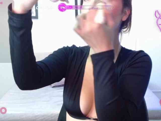 TiffanyBu webcam