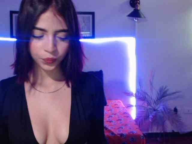 TiffanyBu webcam