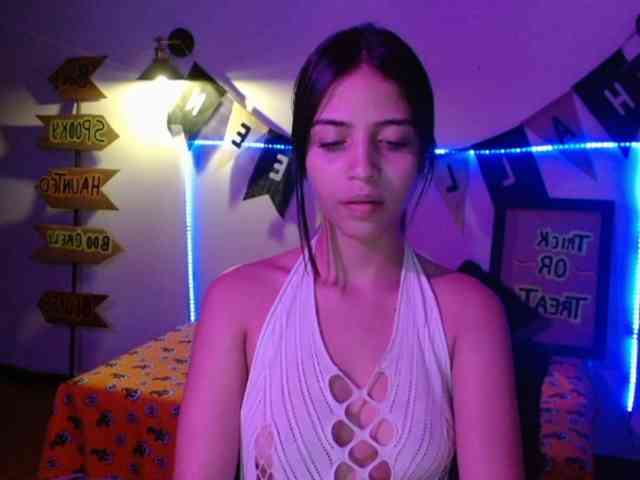 TiffanyBu webcam
