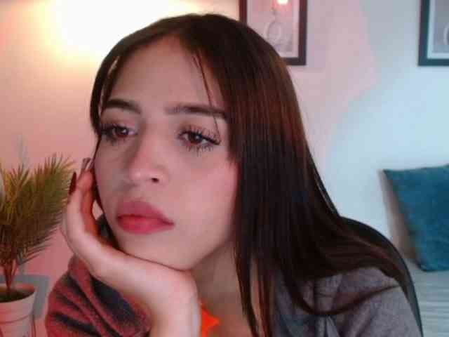 TiffanyBu webcam