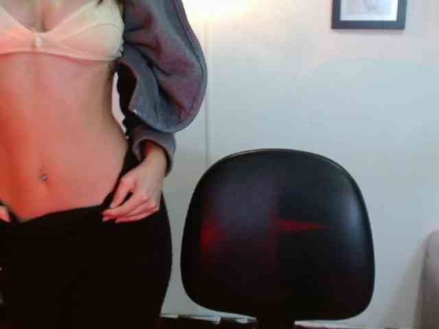 TiffanyBu webcam