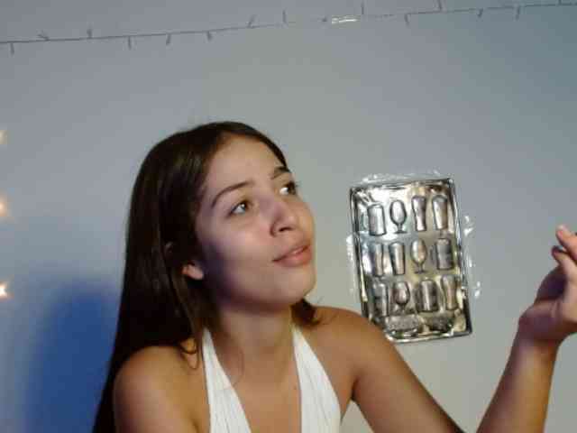 TiffanyBu webcam