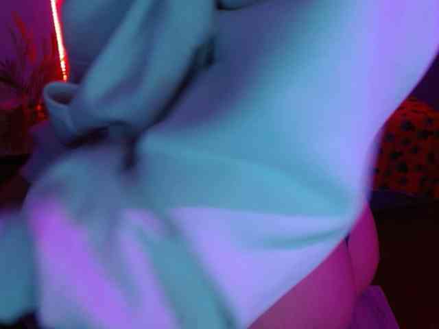 TiffanyBu webcam