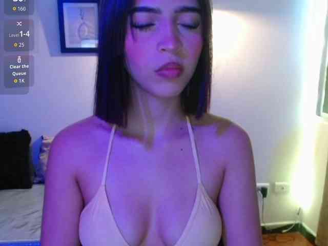 TiffanyBu webcam