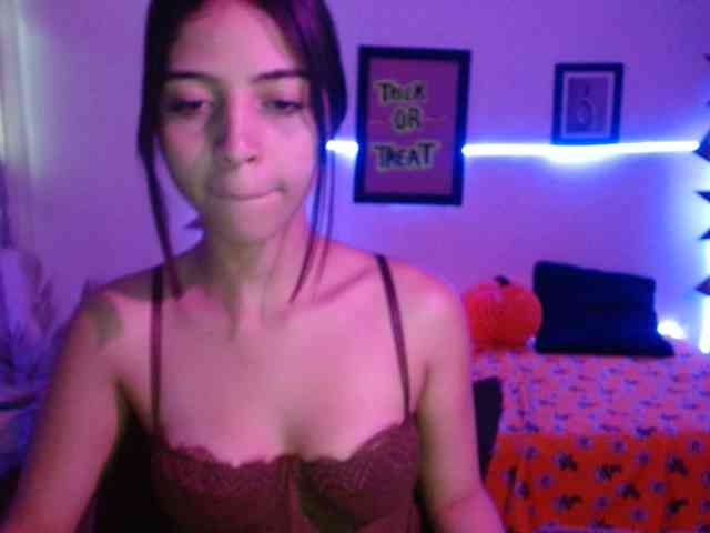 TiffanyBu webcam