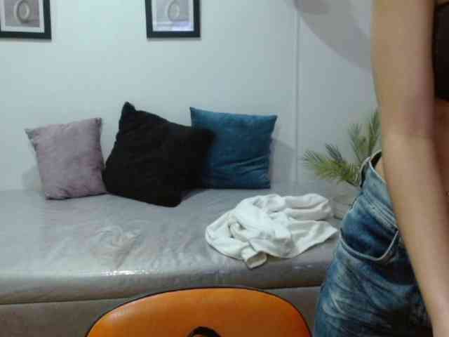 TiffanyBu webcam