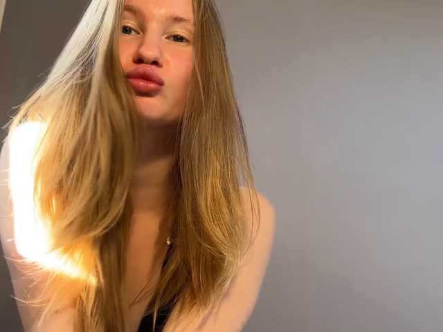 SAINTCAT live cam on BongaCams