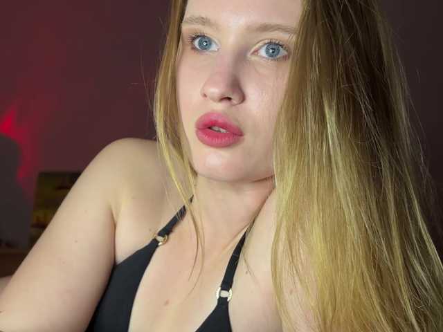 SAINTCAT live cam on BongaCams
