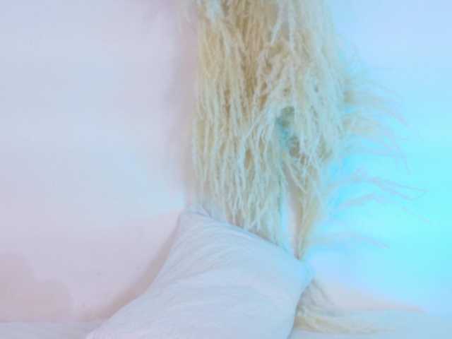 Onawa live cam on BongaCams
