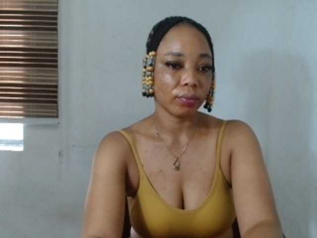 Pinkclit live cam on BongaCams