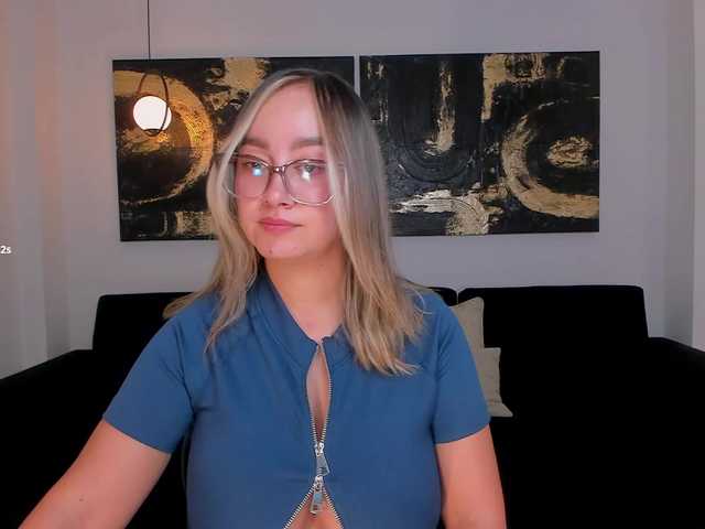 NovaSinclair Cam en direct sur BongaCams
