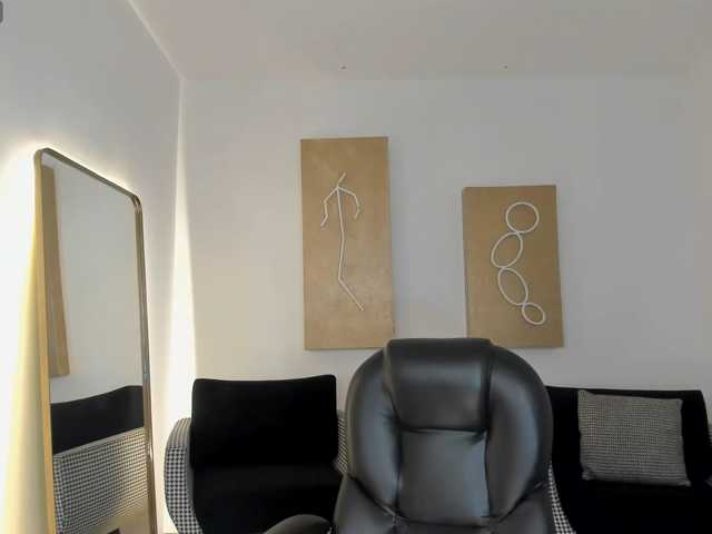 NovaSinclair, en directo ahora en BongaCams