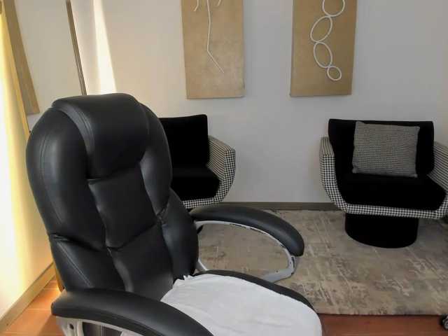 NovaSinclair, en directo ahora en BongaCams