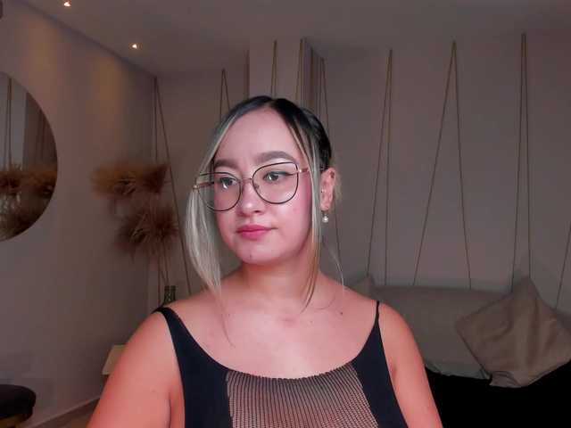 NovaSinclair live cam on BongaCams