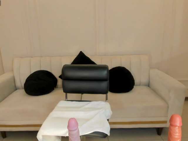 NovaSinclair live webcam show