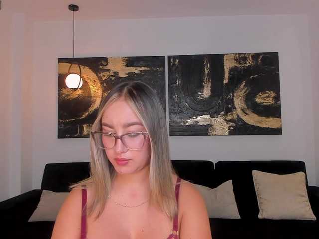 NovaSinclair live cam on BongaCams