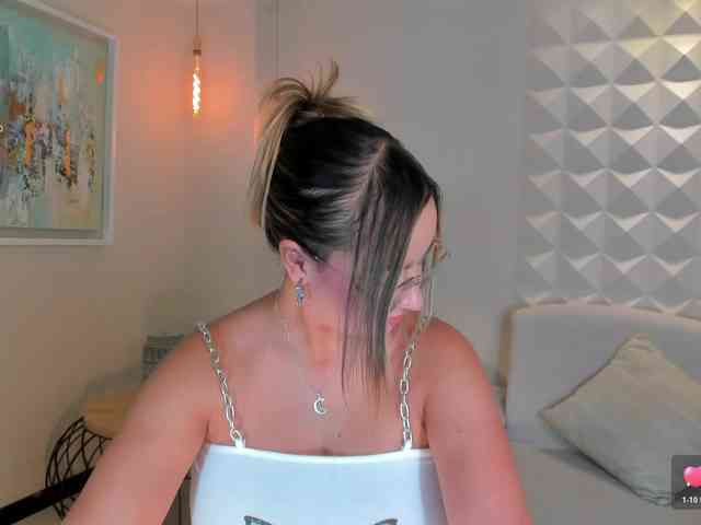 NovaSinclair webcam