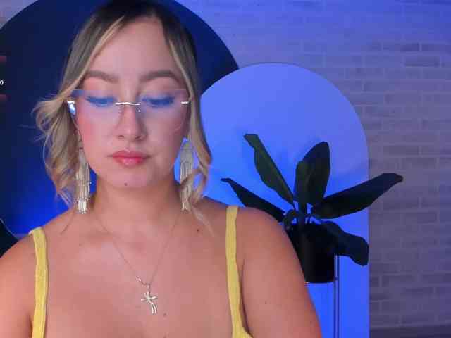 NovaSinclair webcam