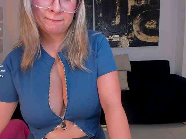 NovaSinclair webcam