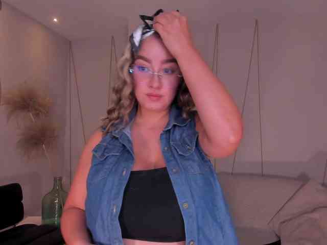 NovaSinclair webcam