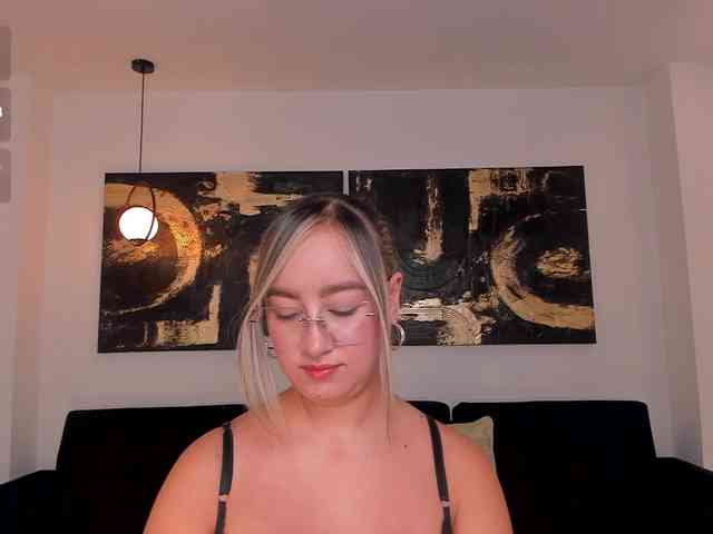 NovaSinclair webcam
