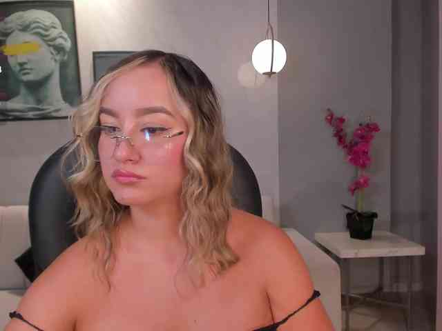 NovaSinclair webcam