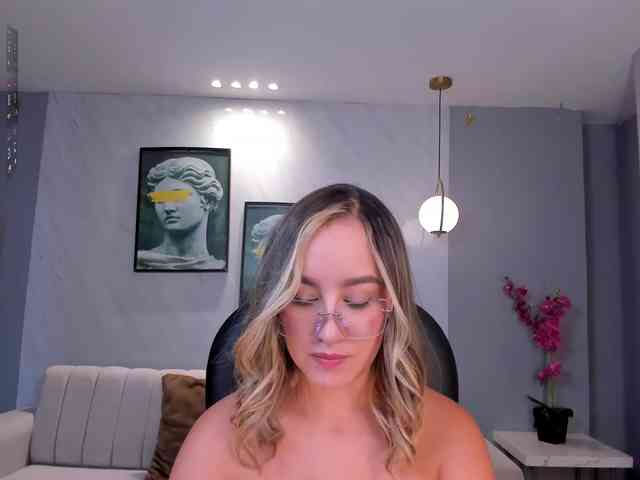 NovaSinclair webcam