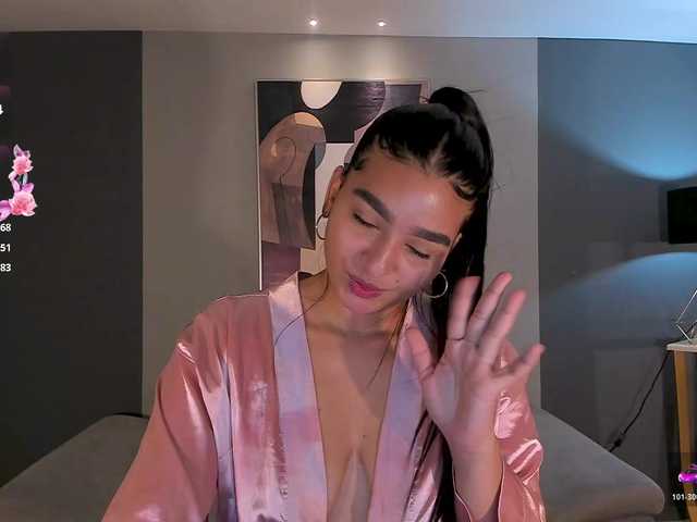 OrianaSilva live cam on BongaCams