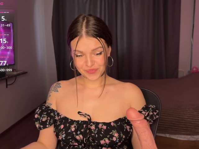 Kinkich live webcam show