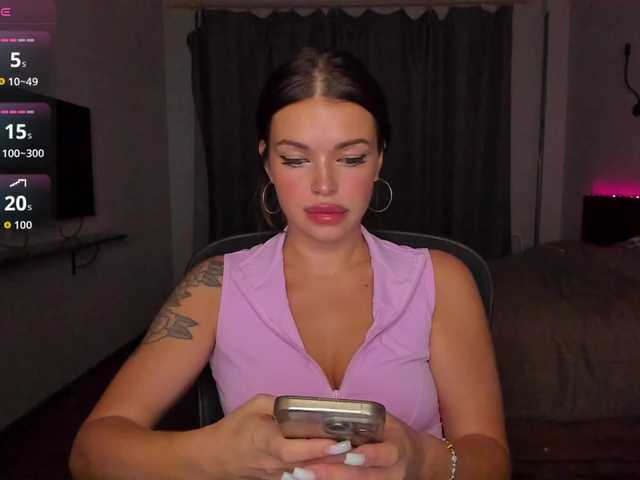 Kinkich live cam on BongaCams