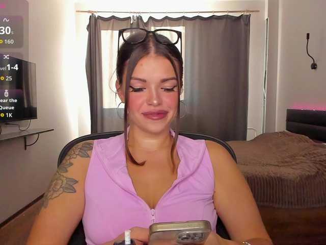Kinkich live cam on BongaCams