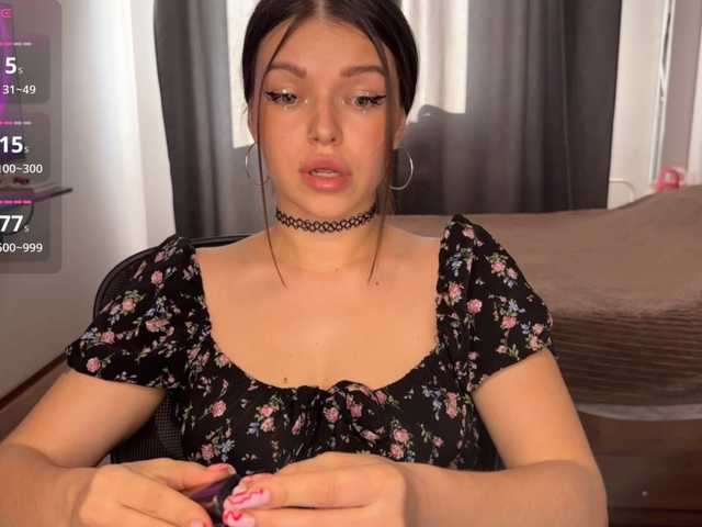 Kinkich live webcam show