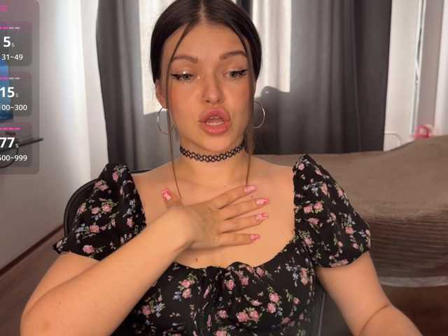 Kinkich live webcam show
