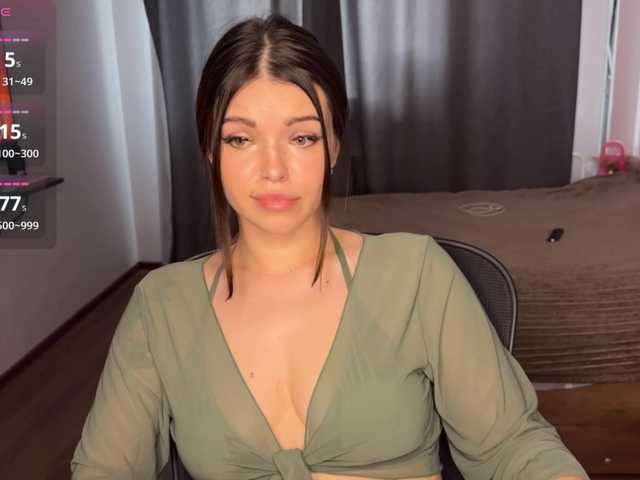 Kinkich live webcam show