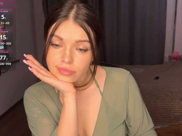 Kinkich live webcam show
