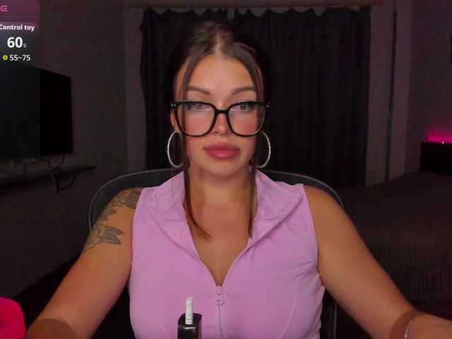 Kinkich live cam on BongaCams