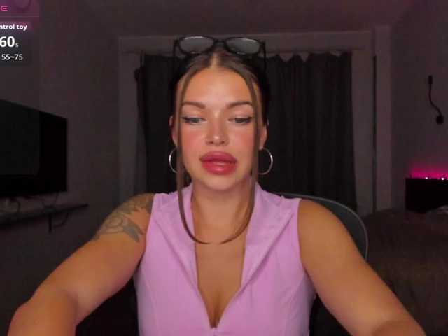 Kinkich live cam on BongaCams