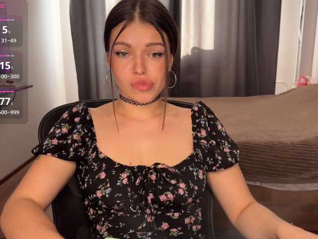 Kinkich live webcam show